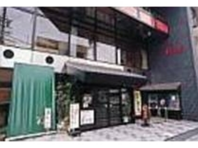 不二屋の風格が漂う堂々とした大きな建物_中華そばの不二屋