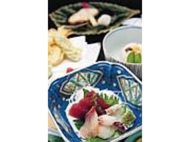 新鮮な魚介類が満喫できる利久膳3150円_利久