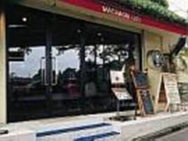 晴れた日には気持の良いテラス席がおすすめ_マカオンカフェ