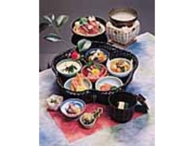 『花の御膳 桃の花コース』(イメージ)_四季膳花の(茶六別館内)