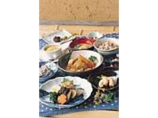昼の『おまかせ膳』はこんなにボリュームが_さるひょう家