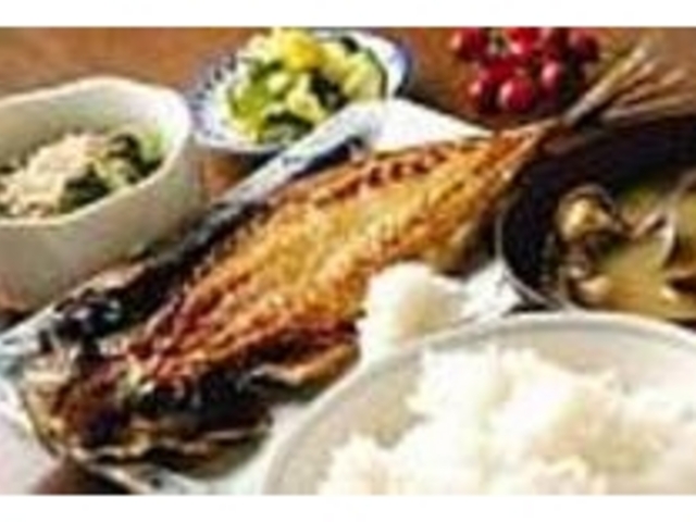 シンプルな『焼き魚定食』は、おふくろの味_おの新食堂