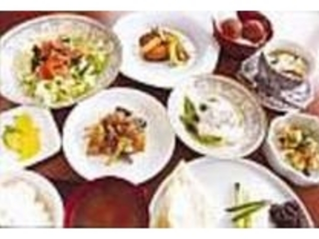 『中華コース』(要予約)はボリューム満点_Cafe de Arkimma