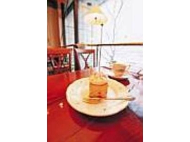 クチコミで評判の『くるみバナナケーキ』_ギャルソン