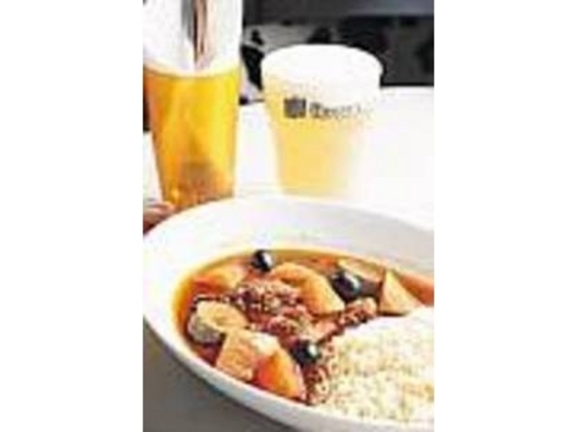 『クスクス』と『生ベルギービール(中)』_Phaidros cafe