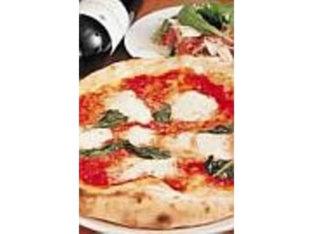 もっちり食感がクセになる『マルゲリータ』_PANE e VINO