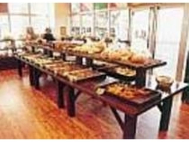 季節の素材を使ったパンやケーキが人気_パン・ケーキ・焼菓子 製造販売 農工房 銀亭