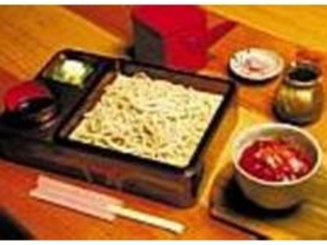 一番人気の『せいろとまぐろ半丼セット』_うすたろす八ヶ岳南麓