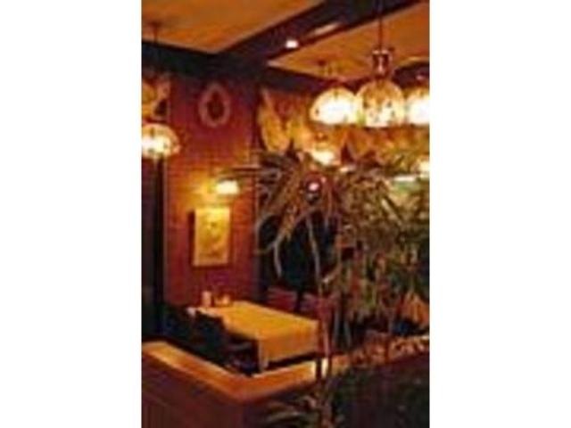 居心地のいいアンティーク調の店内_カフェ&レストラン 木村屋