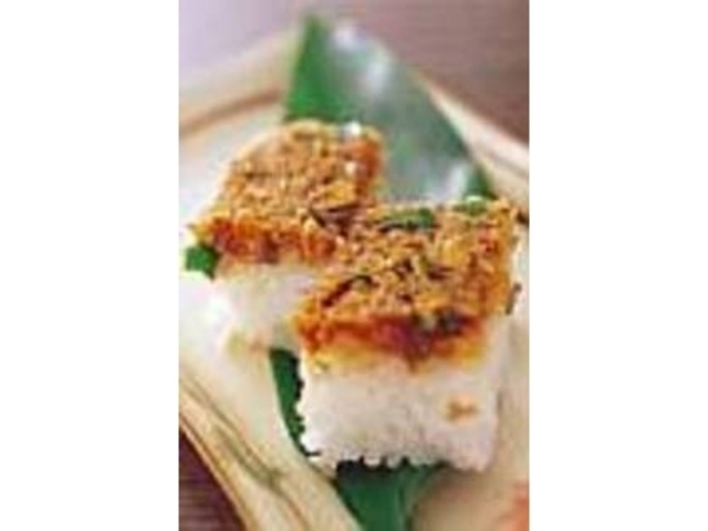 鱧の照り焼きをそぼろ状にした『押し寿司』_割烹しらさき