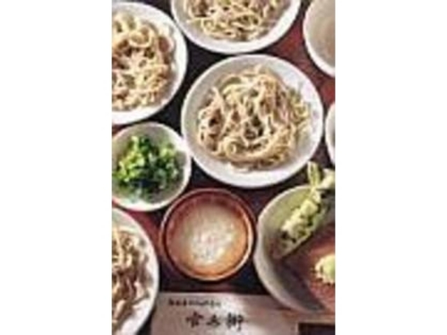朝挽きの二八そばをじっくり味わおう_官兵衛