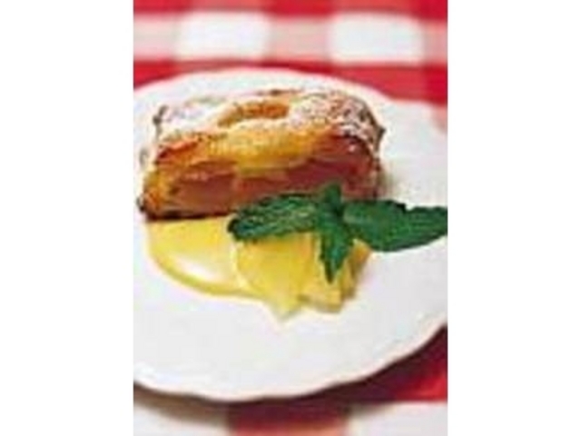 ディナーコースには自家製デザートが付く_Bistrot ROMANEE