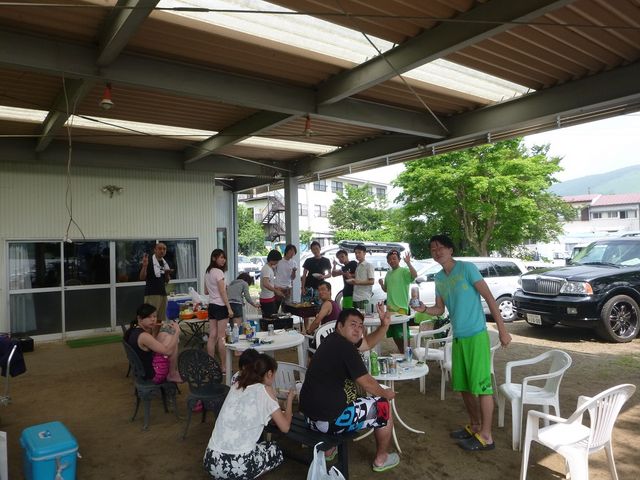 雨でも安心BBQスペース。_エアストリーム