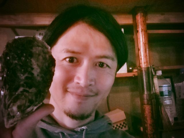 河野です。個人営業してます。気軽にお声かけくださいませ。_松橋かき小屋