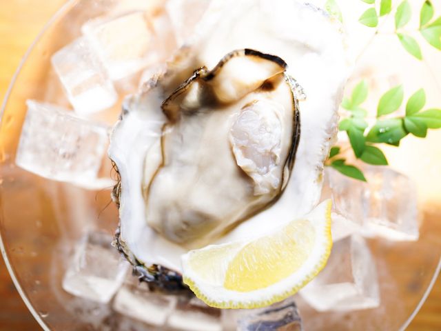 【夏限定】生岩牡蠣(6月〜8月)_牡蠣焼き 竹崎海産