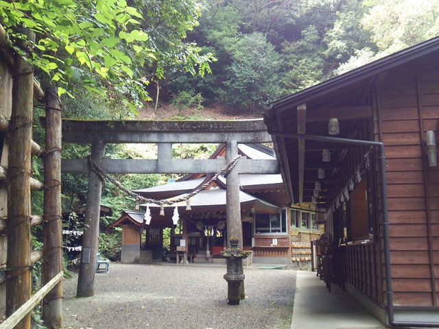 速川神社