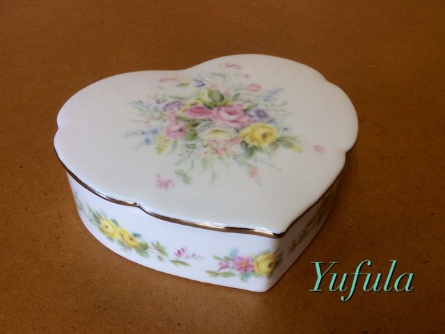カラースクール・ポーセラーツYufula(ユフラ)