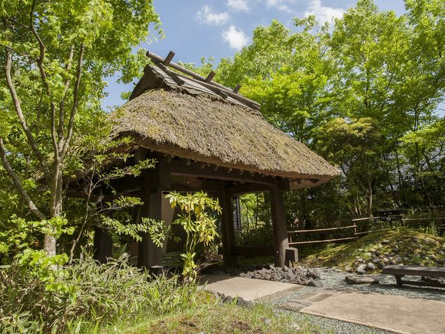 和らく山門_里の湯 和らく