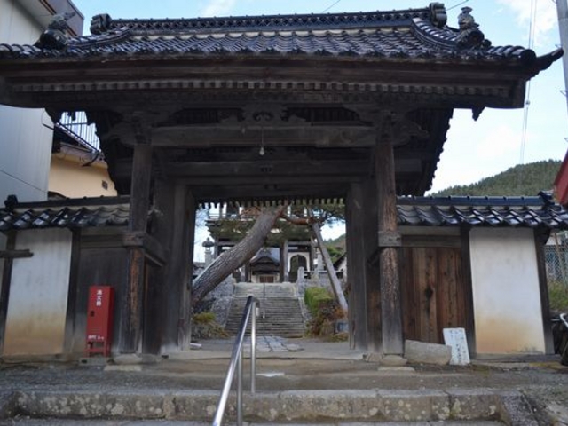 満光寺 鐘楼門