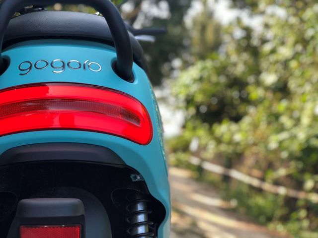 自由気ままな癒しのエコツーリングを体感_電動スクーターシェアリング e-SHARE石垣