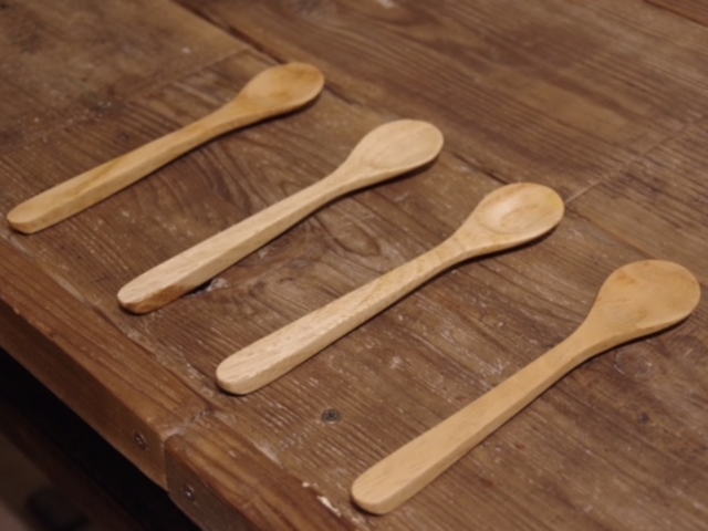 木のスプーン作りのワークショップ(完成品)_やちむんと暮らしの道具「mano(マーノ)」