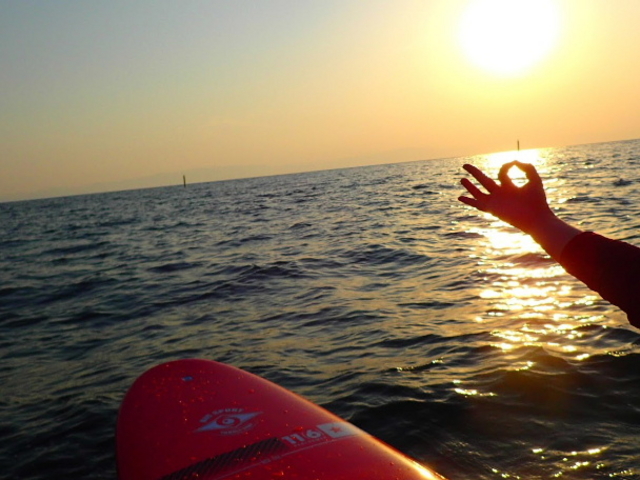 夕暮れの海もとっても気持ち良いですよ♪_PADDLERS