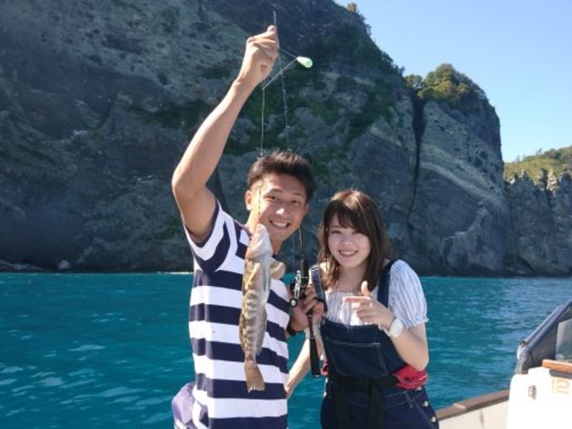 アイナメが釣れました。_小樽 青の洞窟 釣り体験付きクルーズ