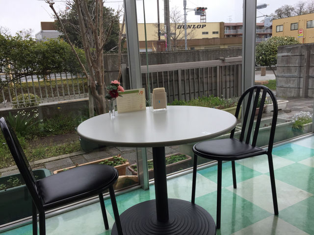 喫茶アンソレイユ