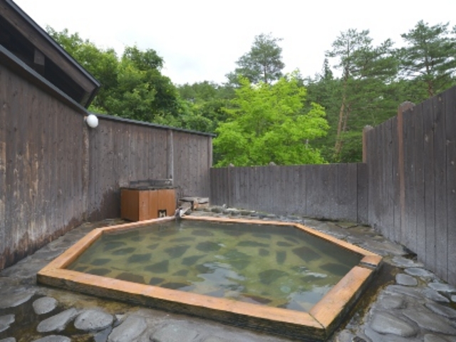 亀の湯(露天)_名湯秘湯うなぎ湯の宿 旬樹庵 琢ひで