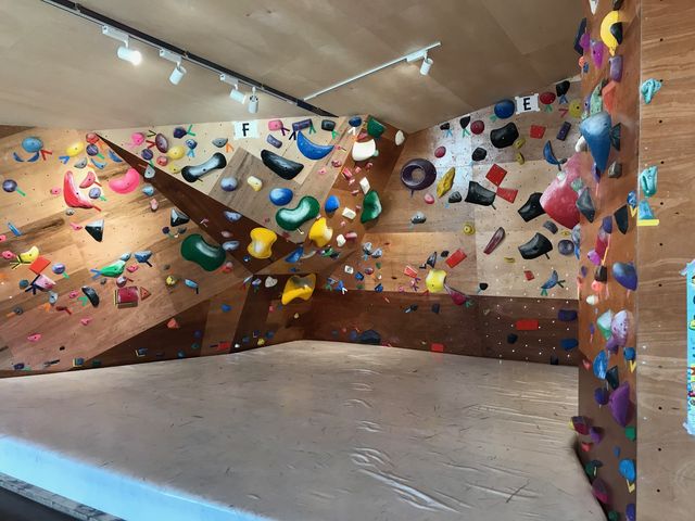 クライミングパークHOME