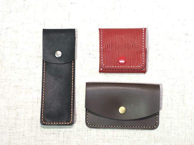 体験時制作 いろいろな革から選んで_LEATHER工房YANAI 革教室