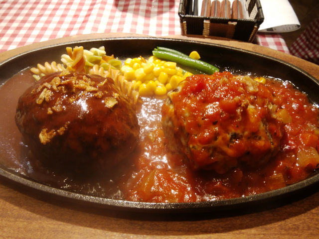 KURAUZO ハンバーグ&ステーキ食堂