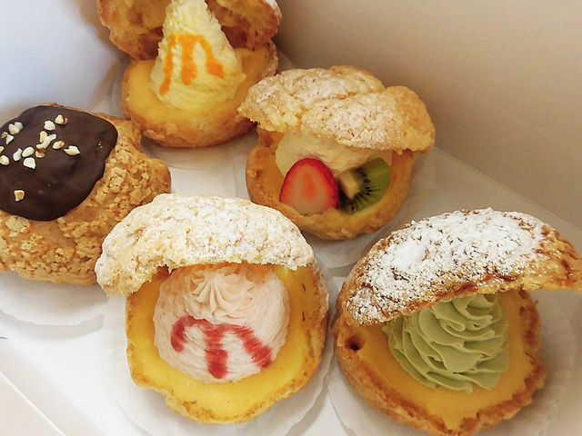 シュークリーム専門店 光圀堂