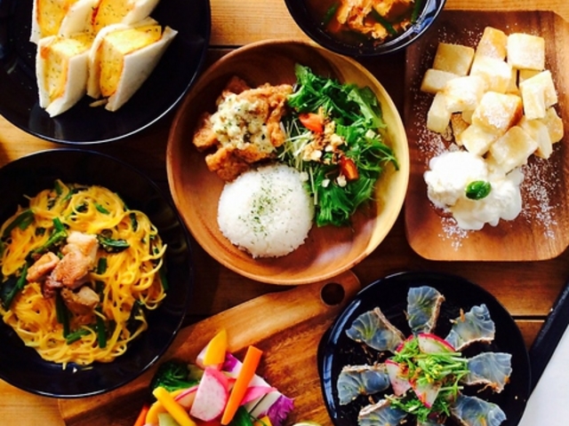 Cafe dining AREAの写真1