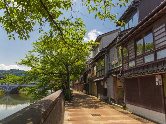 主計街茶屋街_金沢観光人力車 浪漫屋-ろまんや-