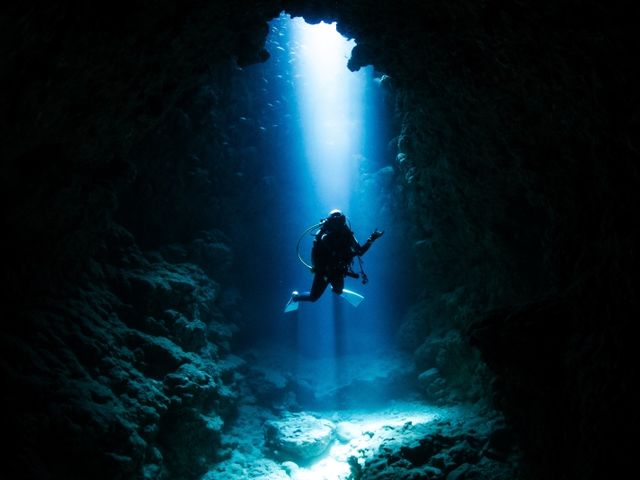 壮大な地形エリアにご案内_EARTH-LENS
