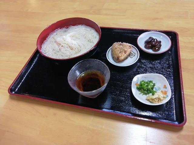 生そうめん
_小豆島手延べそうめん学校