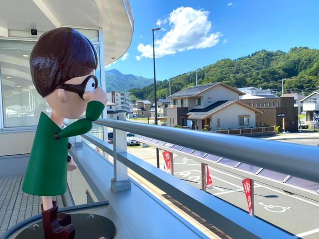 駅の2階はちょっと見晴らしのよい休憩スペース_一般社団法人大槌町観光交流協会