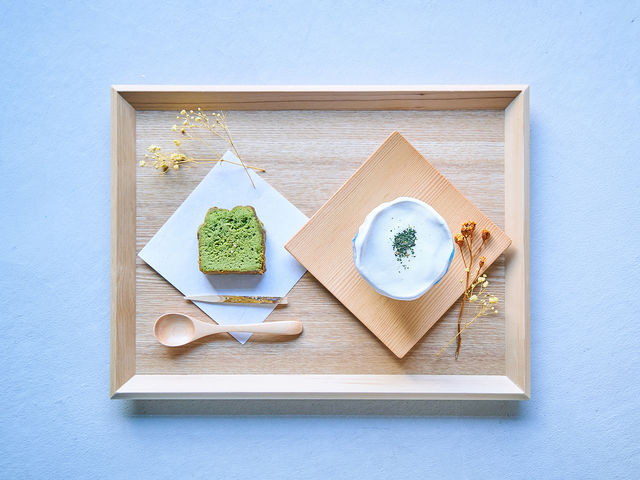 ドリンクとパウンドケーキセット_金沢茶寮