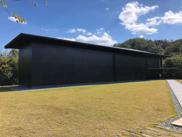 和久傳ノ森 森の中の家 安野光雅館