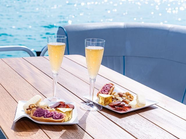 食べ物・飲み物 持ち込みOK!お酒も持ち込みOK!_石垣島プレミアムクルージング