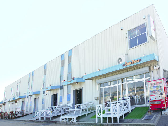 兵庫県西宮市の甲子園浜にあるウインドサーフィンショップ『SeaYou』です。大阪と神戸から近く、アクセスも便利です。_Sea You