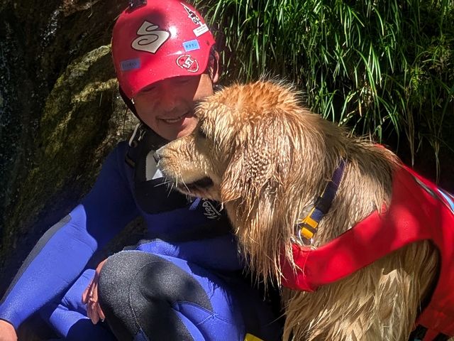 愛犬と楽しめるのもziggiesならでは(ラフティング)_ZIGGIES ADVENTURE JAPAN