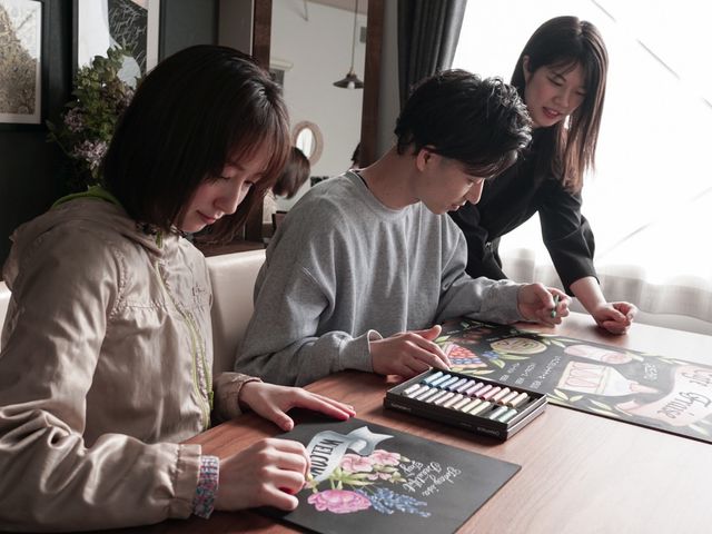 レッスンの様子_チョークアート教室 L'ABEILLE Atelier CHIHIRO
