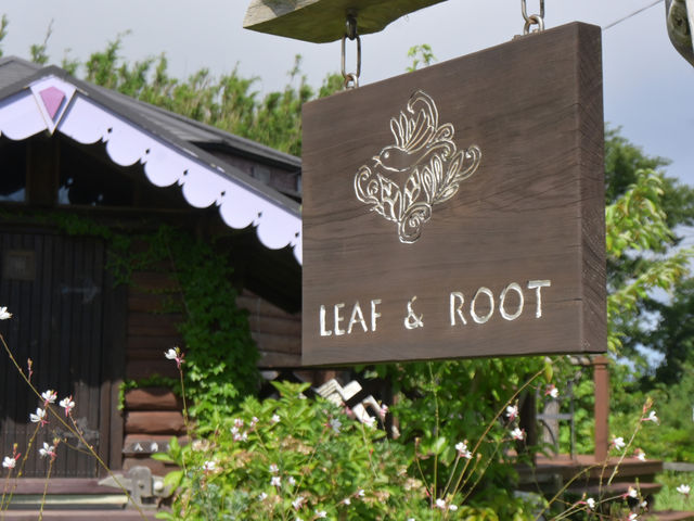 八角堂エントランス_コミュニティガーデン Leaf&Root