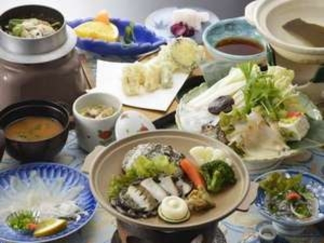 ふく鮑会席。_湯免温泉 湯免観光ホテル 名湯 ゆめの郷