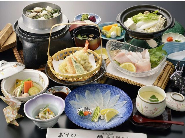 ふく刺とむつみ豚しゃぶしゃぶ会席_湯免温泉 湯免観光ホテル 名湯 ゆめの郷