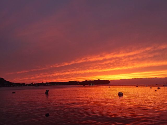 鮮やかに焼けた戸田の夕暮れ_ときわや