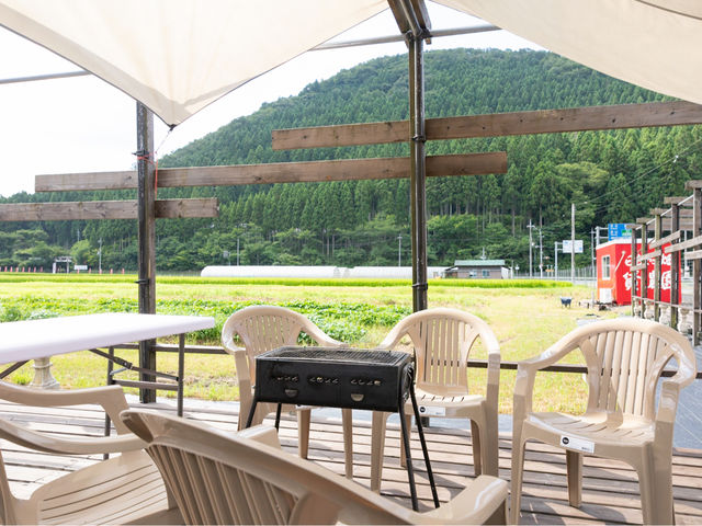 開放的なスペースでのびのびと_アマンズガーデン直営BBQ場