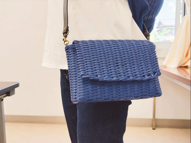 生徒さん制作のショルダーバッグです_紙バンドFluty
